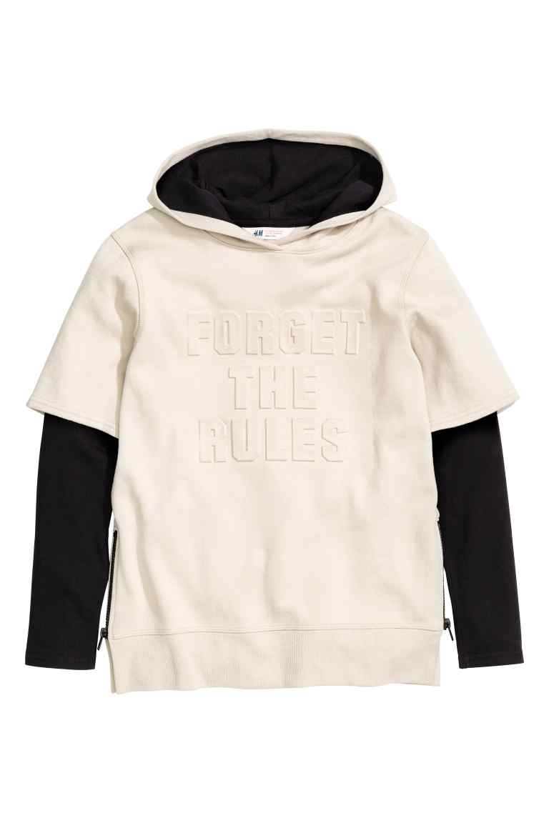 Hooded top with zips